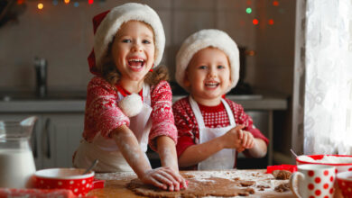 Simple but fun things to do with your kids on Christmas Eve