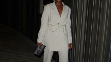 Dr Bongiwe Nhlangulela joins guest in covrsation