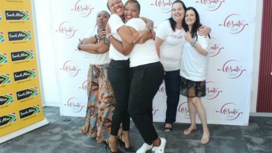 Sithembile Ntombela, Zaz Molo,