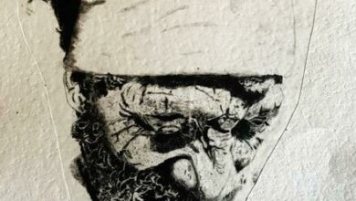 Joseph Buys art named Fallen Heads.