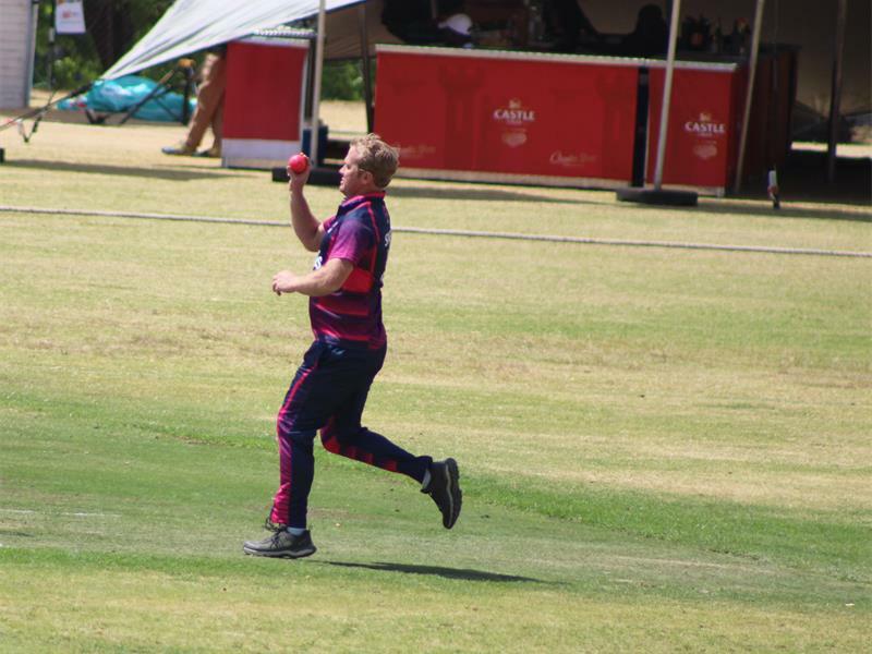 Kevin Woods runs up to bowl in the Joburg Sixes Photo: Asanda Matlhare