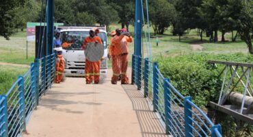 Johannesburg Roads Agency has officially closed off the Blue Bridge in Craighall Park.