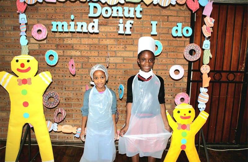 Norwood Primary School and Iphutheng Primary School learners combined Easter fun with futuristic flair, using AI to imagine, create, and bake hot cross buns.