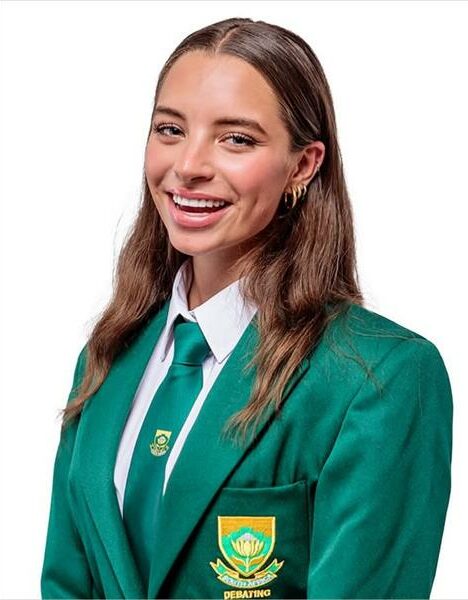 Jemma Tresling was recently honoured by the South African Debating Board by being selected to represent the country at the Panama World Schools' Debating Championships.