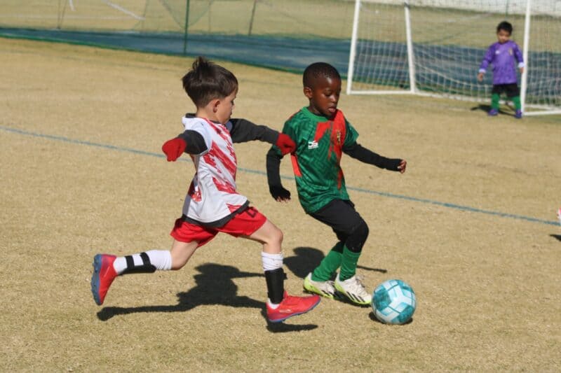 The U7 Warriors Football Club won 4-0 against the U7 Mondeo Meteors