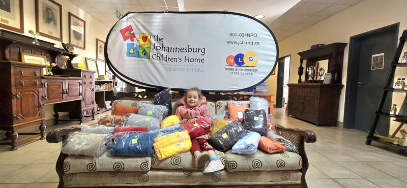 Five-year-old Emily Strydom’s sweet idea sparked a winter initiative that’s keeping orphans warm… One handmade hoodie at a time.