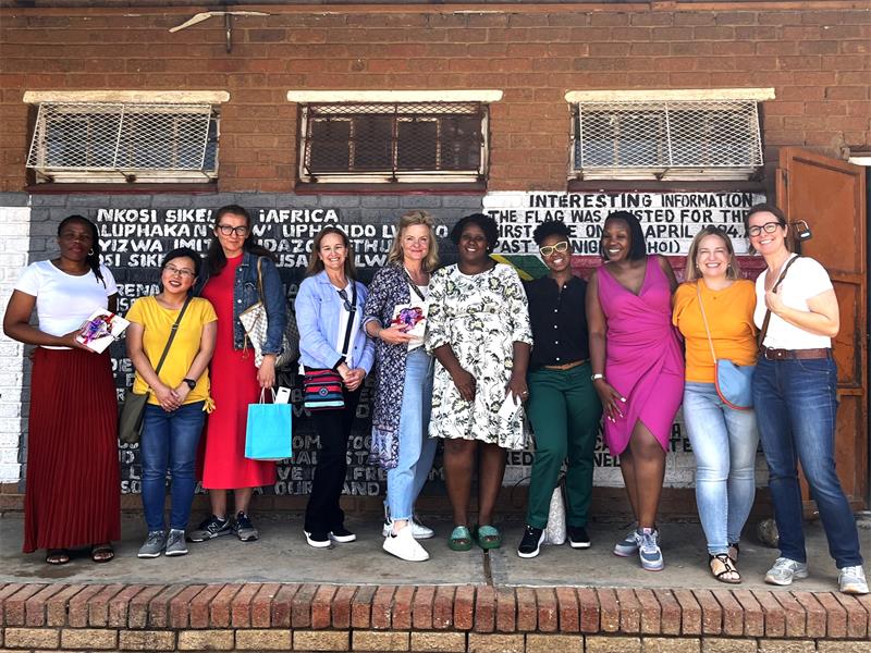 From Soweto classrooms to one-on-one reading sessions, the Deutsche Internationale Schule Johannesburg is proving that just twenty minutes with a book can change a child’s future.