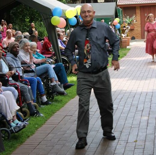 Resident Shane Lewis won the most creative award in the fashion show at Park Care on October 11, 2025. Photo: Naziya Davids-Easthorpe