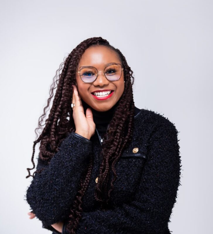 South African author and activist Jackie Katleho Phamotse launched her new novel, The Advocate, at Exclusive Books in Rosebank, inviting readers into a story that blends history, justice, and identity.