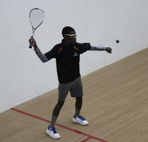 Wanderers Squash Club hosted Thusong Squash Club and Egoli Squash for a tournament that was as much about teaching new techniques as it was about having fun.