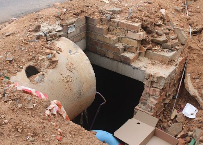 JRA referred the job to Johannesburg Water for the pipe leak to be fixed.