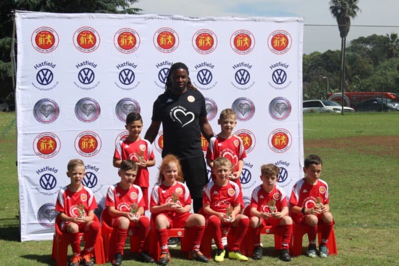 Highlands Park Football Club won 9 leagues and 2 cups.