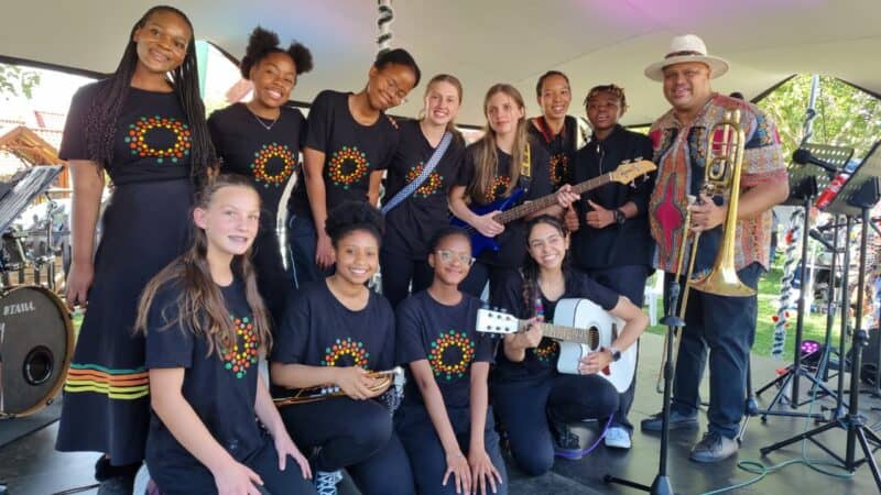 The much-loved Parkview Charity Christmas Market returns to George Hay Park this November, offering festive cheer, shopping, entertainment, and a chance to give back.
The Parkview Charity Christmas Market is back, bringing the magic of the festive season to George Hay Park from November 21 to 23.