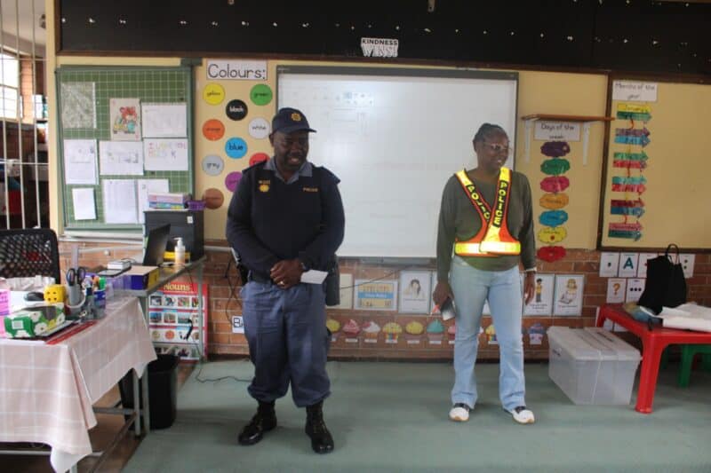 Rosebank SAPS stressed the importance of abiding by the law at Rosebank Primary School.