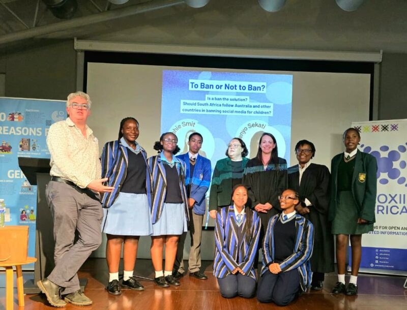 A lively courtroom-style debate at the Goethe-Institut unpacked whether banning social media for children would protect young minds or silence them.