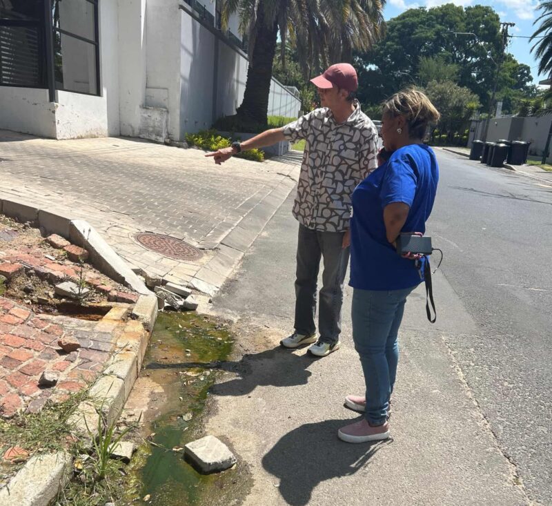 Ward 74 councillor, Belinda Kayser-Echeozonjoku, is unimpressed with JRA and Joburg Water’s turnaround time for repairs.