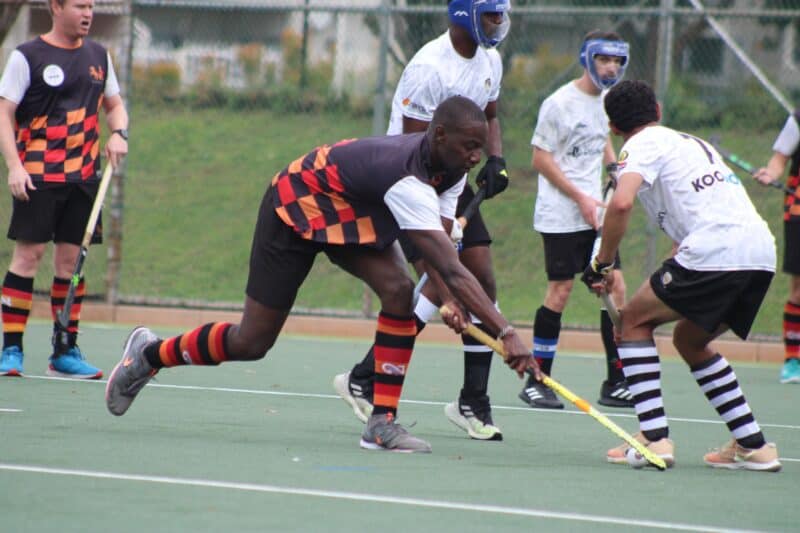 Despite the weather conditions, the Wanderers Club’s hockey C team took on the Jeppe Quondam B team in a hockey match that had the crowd on their feet.