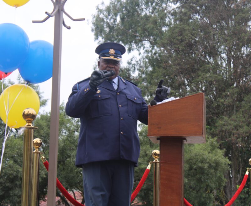 SAPS members and JMPD officers bid farewell to retiring Sandringham Police Station commander Nkosana Mbhele.