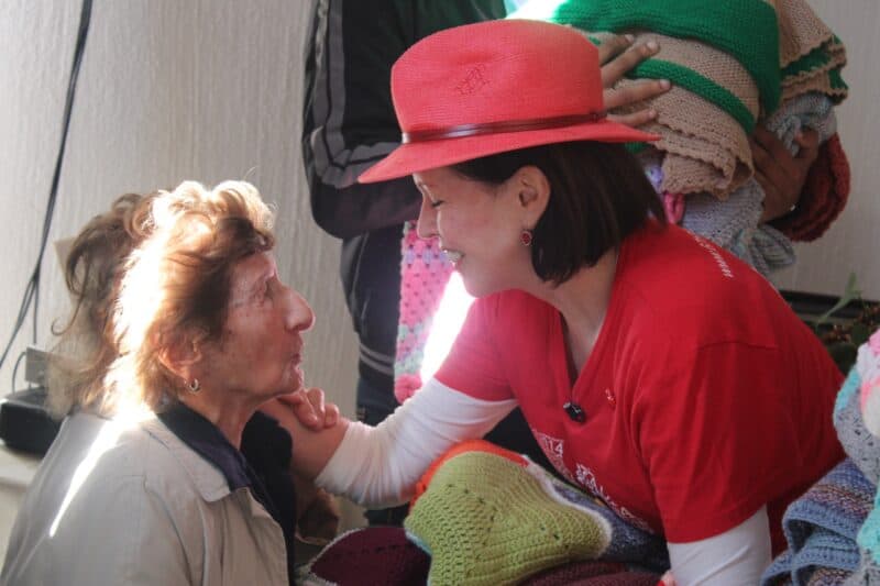67 Blankets for Nelson Mandela Day, who recently gave blankets to the retired Dominican sisters at St Mary’s Retirement Village, has been keeping communities warm for 12 years.