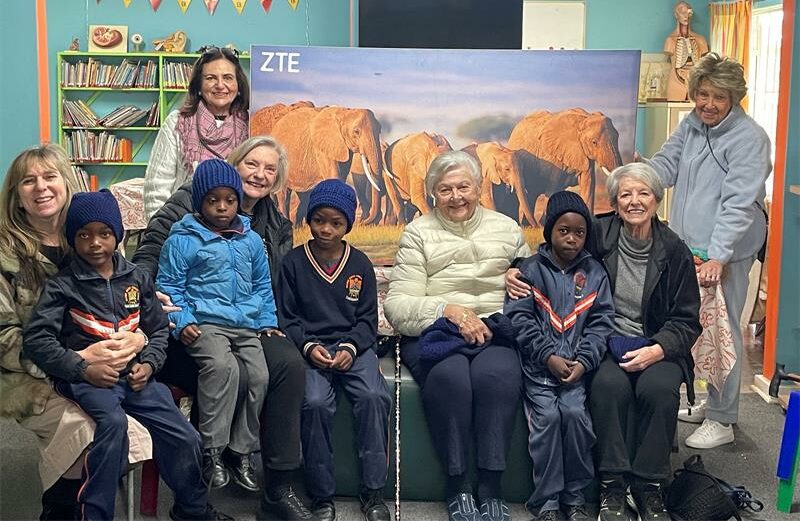 Handmade beanies, heartfelt lessons, and plenty of smiles filled the Orange Grove Primary School library as a group of dedicated Croknit grannies helped learners prepare for winter.