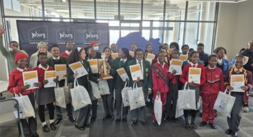 Learners from different schools at the Science Scuffle finals and prize-giving ceremony hosted at Noordgesig Library. Photo: Supplied.