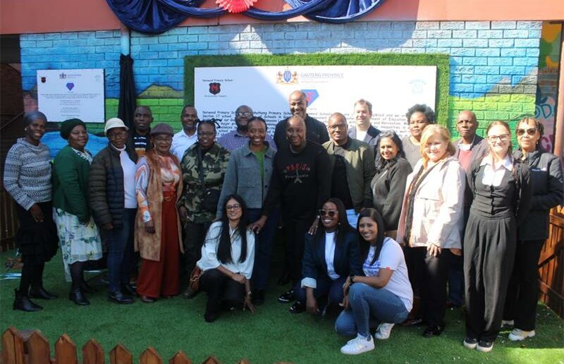Learners from Norwood Primary School and Iphutheng Primary School came together for a day of friendship, teamwork and celebration as the ThengWood partnership became official.