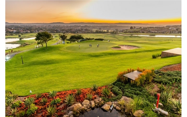 Within the bustling suburbs, you will find an oasis, where nature and lifestyle seamlessly intersect.