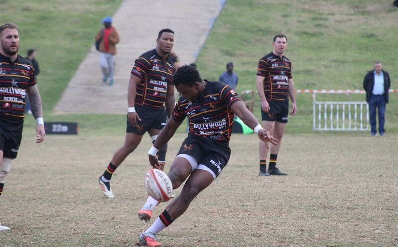 Wanderers rugby player, Olly Zondi attempts a drop goal on June 27, 2026. Photo: Asanda Matlhare