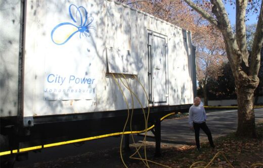 Sapra co-chairperson Danie Griffith stands by the generator, Parkwood’s temporary light solution on June 29, 2026. Photo: Asanda Matlhare