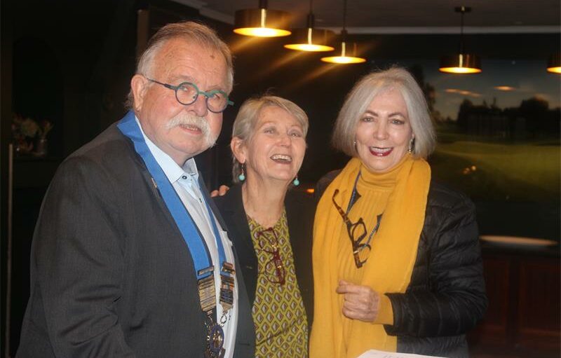 Outgoing president Jankees Sligcher, new president Judy Symons and a fellow club member Helen Bramwell at the presidential induction at Parkview Golf Club. Photo: Thato Modopi