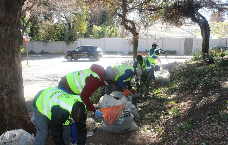 The Spiritual Chords team hard at work at the Orange Grove park for a Mandela Day clean-up on July 16. Photo: Thato Modopi