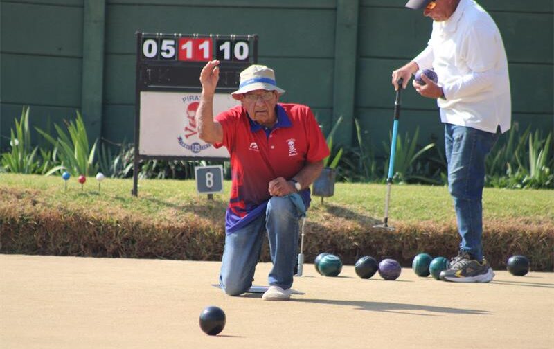 Peter Xafis aims for the jack on August 9, 2026. Photo: Asanda Matlhare