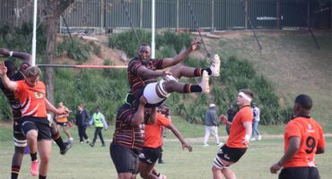 Wanderers Rugby captain Busanda Mabena gets lifted in May 2026. Photo: Asanda Matlhare
