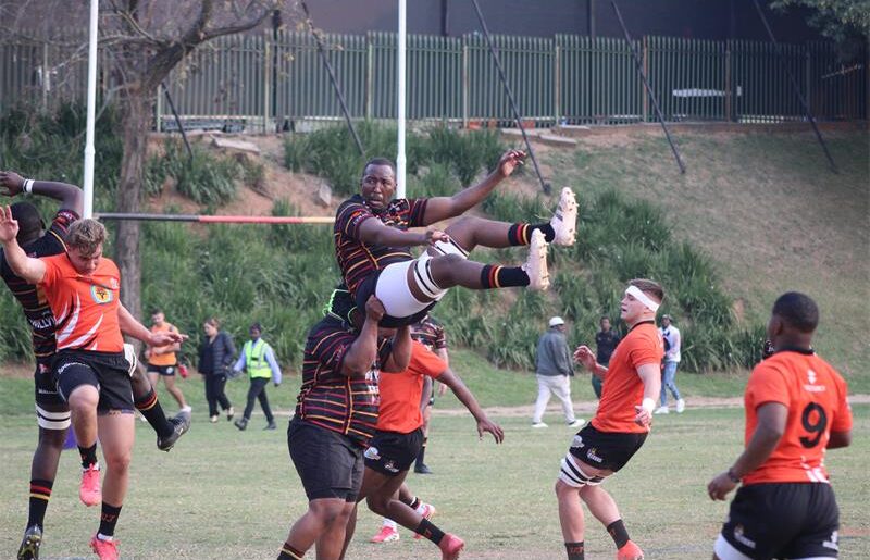 Wanderers Rugby captain Busanda Mabena gets lifted in May 2026. Photo: Asanda Matlhare