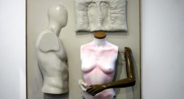Mounted on a flat, putty-grey panel, this relief sets two mannequin torsos side by side in Houghton on October 1, 2026. Photo: Naziya Davids-Easthorpe