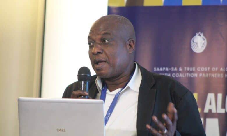 Department of health representative Kgalabi Ngako presents on the dangers of alcohol on October 1, 2026. Photo: Asanda Matlhare