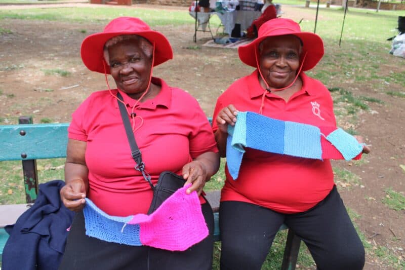 Sonto Vilakazi and Victoria Macala show off their crocheting results on October 27, 2026. Photo: Asanda Matlhare