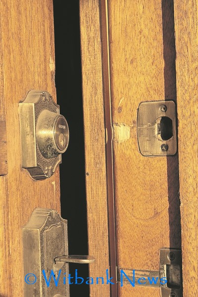 It takes thieves and robbers only seconds to break open a door.
