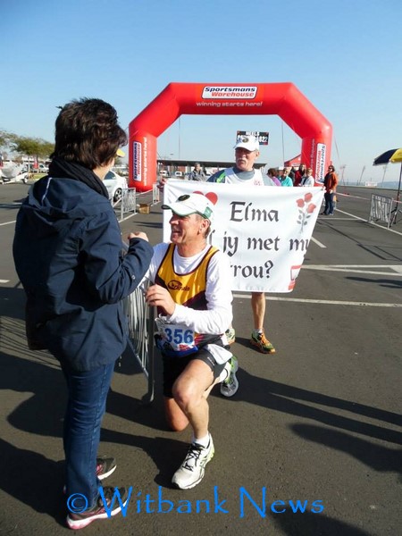 Johan Roodt sealing the race when he proposed to his partner at Coaldust Roadrunners Ice Breaker at Highveld Mall on June 13.
