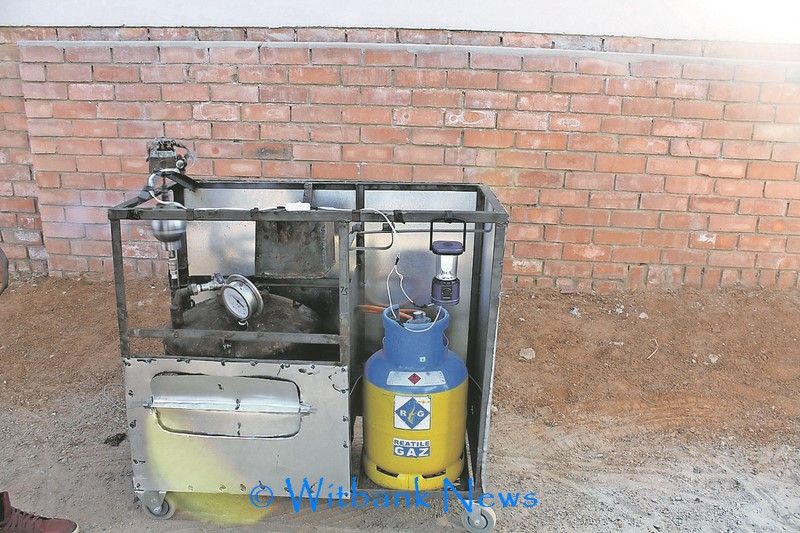 The gas generator and heater at its final stage.