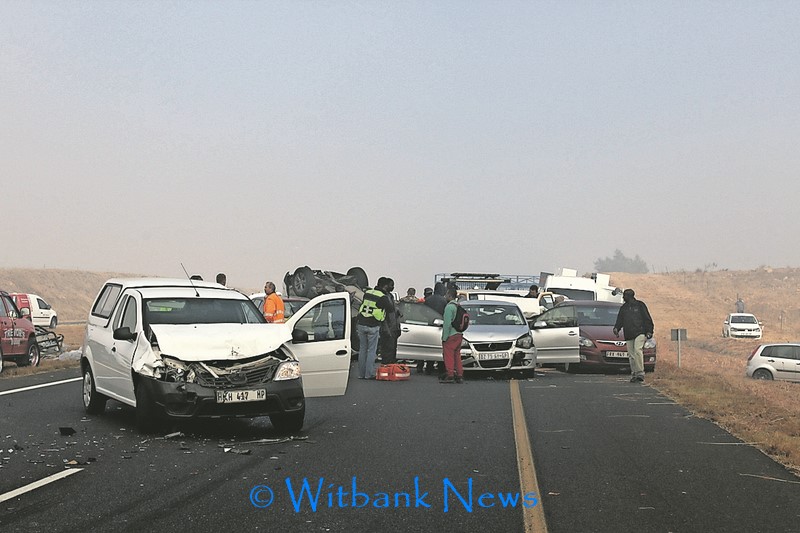 Ms Linah Malatjie, former Executive Mayor of Emalahleni said when she got onto the N4 traffic seemed to be quiet, but this soon changed. “I could not see anything and heard cars in the distance bumping into one another. It was unreal,” she said.
