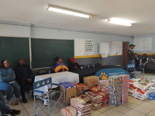 Genet Mineral Processing, headed by Sibusiso Msibi, donated groceries.
