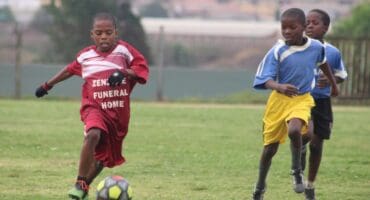 Sphesihle Mashinini and Thato Maye at the Sis’ Ouma tournament.