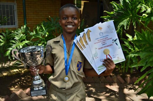 Triumph Omoariagbon – highest academic achievement, Grade 3.