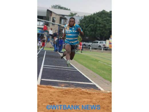 Sandile Mahlalela.