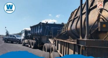 Four trucks were intercepted during the robbery, with two drivers arrested on the scene.