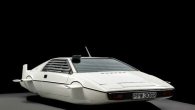 007LotusEspritSubmarineCar_RMSothebys2