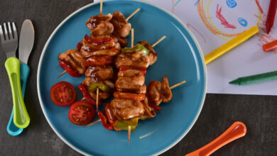 20 APRIL - WFD - Sticky chicken zig zag kebabs