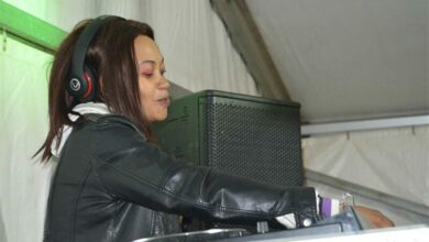 20RAENTERTAINMENT_09213