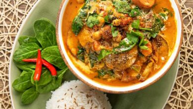 8 AUGUST - MEATLESS MONDAY – Sweet potato, spinach and chickpea coconut curry
